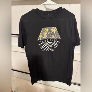 Men’s Quicksilver tee size medium.